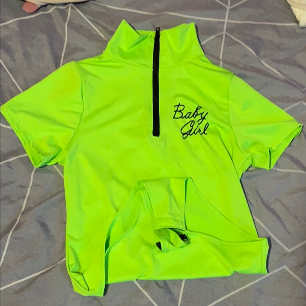 Baby girl body suit